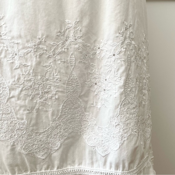 SOLD Express Eyelet Embroidered Midi Dress White Cotton Women’s 5/6 - Picture 8 of 10